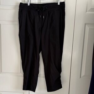 Women’s Lululemon Dance Studio Crop Pants